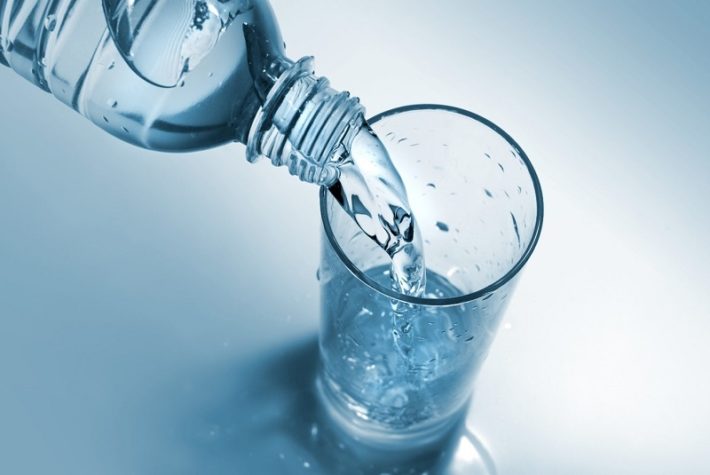 Wasserglas_WEB